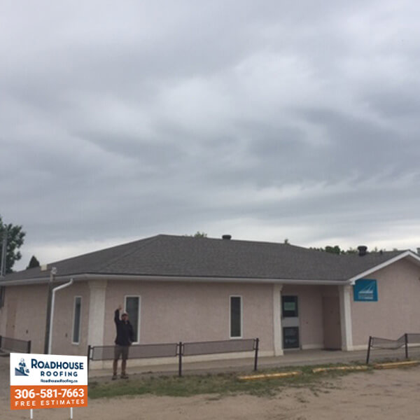 Roadhouse Roofing -  Post Office - Pilot Butte, SK - 2017